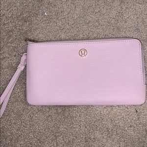 lululemon hand wallet